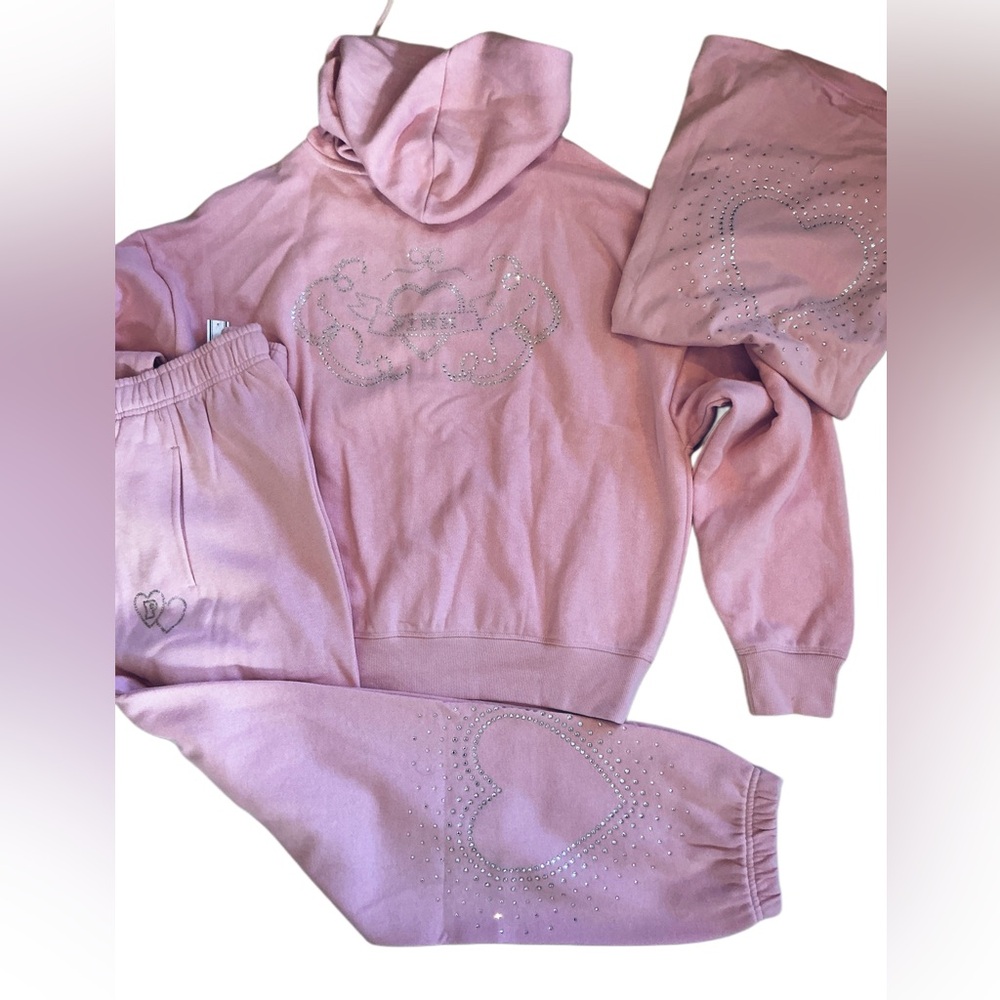 NEW VICTORIAS SECRET PINK BLING PULLOVER HOODIE & JOGGERS RARE 2PC SET HEART🩷